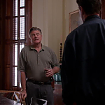 WHITE_COLLAR_-_E4X09_GLOVES_OFF_487.jpg