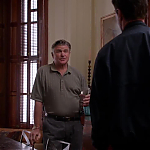 WHITE_COLLAR_-_E4X09_GLOVES_OFF_489.jpg