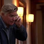 WHITE_COLLAR_-_E4X09_GLOVES_OFF_623.jpg