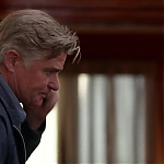 WHITE_COLLAR_-_E4X09_GLOVES_OFF_637.jpg