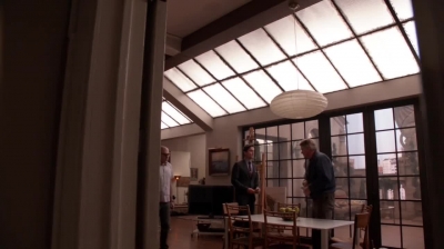 WHITE_COLLAR_-_E4X10_VESTED_INTEREST_048.jpg