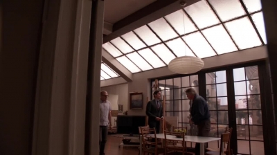 WHITE_COLLAR_-_E4X10_VESTED_INTEREST_049.jpg