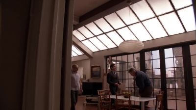 WHITE_COLLAR_-_E4X10_VESTED_INTEREST_051.jpg