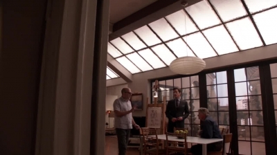 WHITE_COLLAR_-_E4X10_VESTED_INTEREST_057.jpg