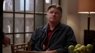 WHITE_COLLAR_-_E4X10_VESTED_INTEREST_061.jpg