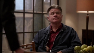 WHITE_COLLAR_-_E4X10_VESTED_INTEREST_066.jpg