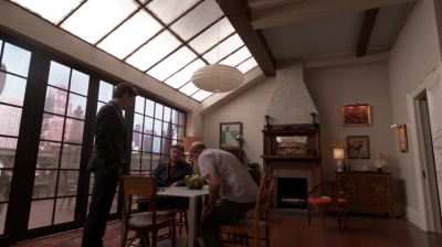 WHITE_COLLAR_-_E4X10_VESTED_INTEREST_072.jpg