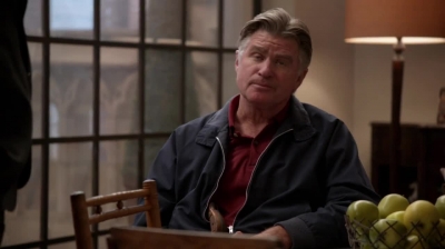 WHITE_COLLAR_-_E4X10_VESTED_INTEREST_100.jpg