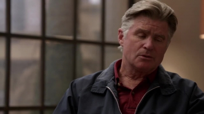 WHITE_COLLAR_-_E4X10_VESTED_INTEREST_117.jpg