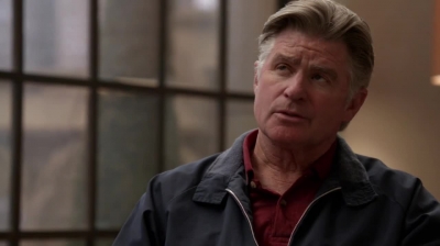 WHITE_COLLAR_-_E4X10_VESTED_INTEREST_121.jpg