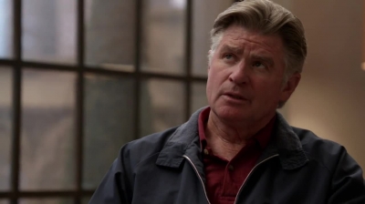 WHITE_COLLAR_-_E4X10_VESTED_INTEREST_129.jpg