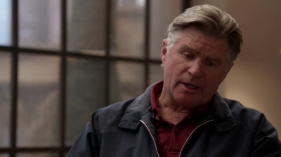 WHITE_COLLAR_-_E4X10_VESTED_INTEREST_132.jpg