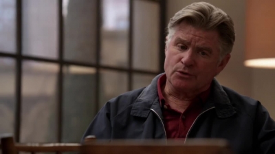 WHITE_COLLAR_-_E4X10_VESTED_INTEREST_142.jpg