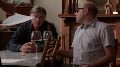 WHITE_COLLAR_-_E4X10_VESTED_INTEREST_230.jpg