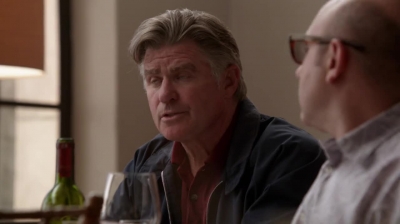 WHITE_COLLAR_-_E4X10_VESTED_INTEREST_237.jpg