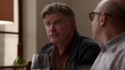 WHITE_COLLAR_-_E4X10_VESTED_INTEREST_238.jpg