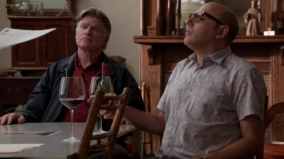 WHITE_COLLAR_-_E4X10_VESTED_INTEREST_258.jpg