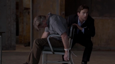 WHITE_COLLAR_-_E4X10_VESTED_INTEREST_390.jpg