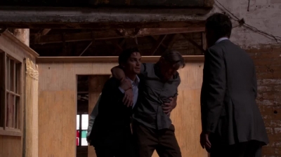 WHITE_COLLAR_-_E4X10_VESTED_INTEREST_437.jpg