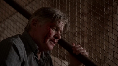 WHITE_COLLAR_-_E4X10_VESTED_INTEREST_503.jpg
