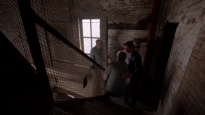 WHITE_COLLAR_-_E4X10_VESTED_INTEREST_594.jpg
