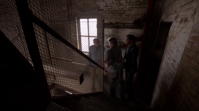 WHITE_COLLAR_-_E4X10_VESTED_INTEREST_599.jpg