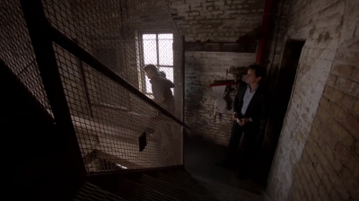 WHITE_COLLAR_-_E4X10_VESTED_INTEREST_607.jpg
