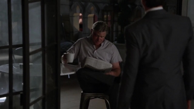 WHITE_COLLAR_-_E4X10_VESTED_INTEREST_626.jpg