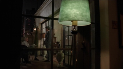 WHITE_COLLAR_-_E4X10_VESTED_INTEREST_647.jpg