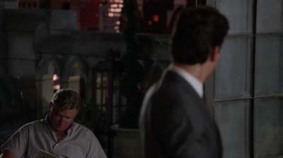 WHITE_COLLAR_-_E4X10_VESTED_INTEREST_714.jpg