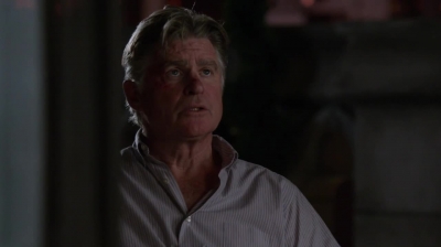 WHITE_COLLAR_-_E4X10_VESTED_INTEREST_720.jpg