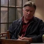 WHITE_COLLAR_-_E4X10_VESTED_INTEREST_095.jpg