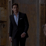 WHITE_COLLAR_-_E4X10_VESTED_INTEREST_363.jpg