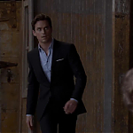WHITE_COLLAR_-_E4X10_VESTED_INTEREST_364.jpg