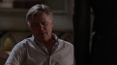 WHITE_COLLAR_-_E4X11_FAMILY_BUSINESS_0016.jpg