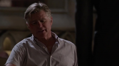 WHITE_COLLAR_-_E4X11_FAMILY_BUSINESS_0019.jpg