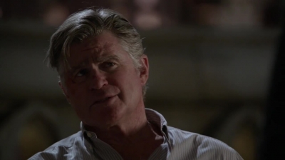 WHITE_COLLAR_-_E4X11_FAMILY_BUSINESS_0038.jpg