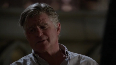 WHITE_COLLAR_-_E4X11_FAMILY_BUSINESS_0042.jpg