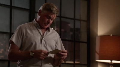 WHITE_COLLAR_-_E4X11_FAMILY_BUSINESS_0084.jpg