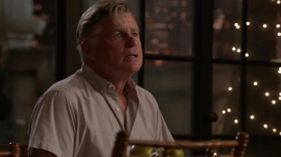 WHITE_COLLAR_-_E4X11_FAMILY_BUSINESS_0127.jpg