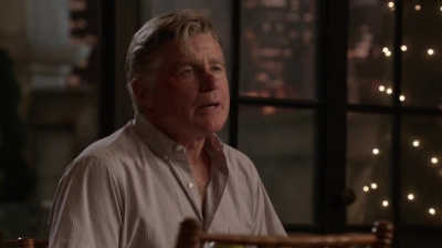 WHITE_COLLAR_-_E4X11_FAMILY_BUSINESS_0131.jpg