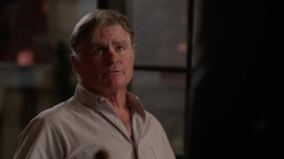 WHITE_COLLAR_-_E4X11_FAMILY_BUSINESS_0166.jpg