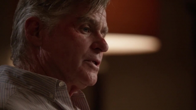 WHITE_COLLAR_-_E4X11_FAMILY_BUSINESS_0174.jpg