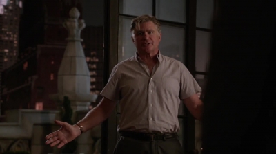WHITE_COLLAR_-_E4X11_FAMILY_BUSINESS_0200.jpg