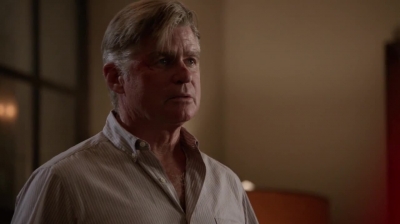 WHITE_COLLAR_-_E4X11_FAMILY_BUSINESS_0228.jpg
