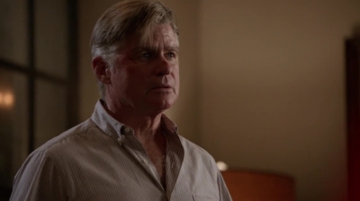 WHITE_COLLAR_-_E4X11_FAMILY_BUSINESS_0230.jpg