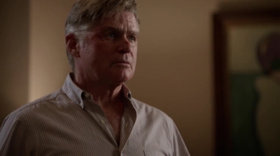 WHITE_COLLAR_-_E4X11_FAMILY_BUSINESS_0231.jpg