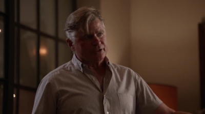 WHITE_COLLAR_-_E4X11_FAMILY_BUSINESS_0245.jpg