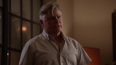 WHITE_COLLAR_-_E4X11_FAMILY_BUSINESS_0246.jpg