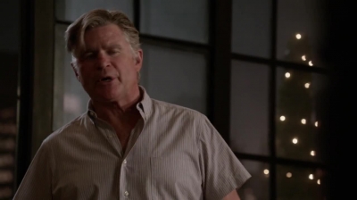 WHITE_COLLAR_-_E4X11_FAMILY_BUSINESS_0270.jpg
